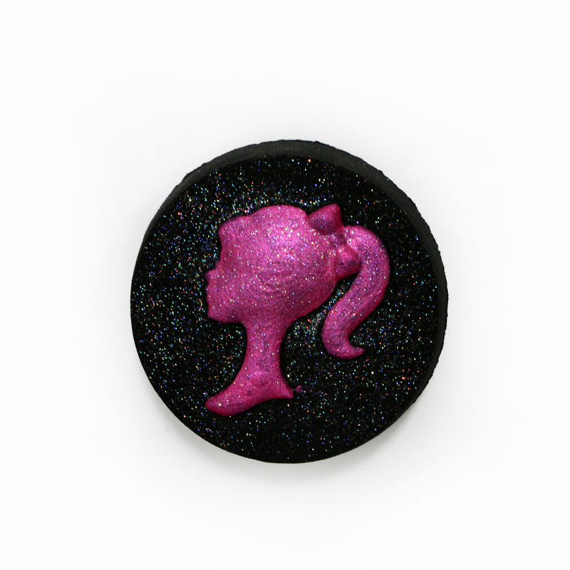 Pretty Girl Silhoutte